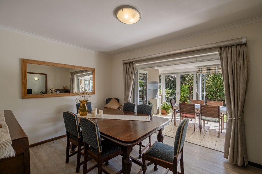 4 Bedroom Property for Sale in Summerstrand Eastern Cape